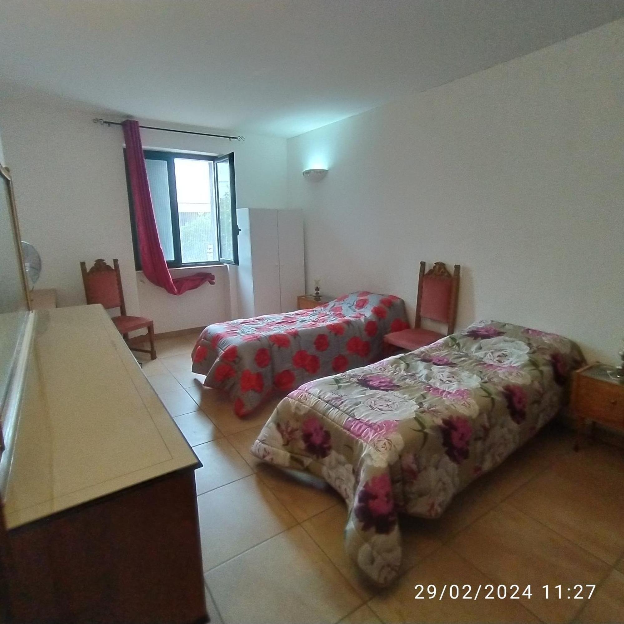 Casa Vacanza D'Arte Salentina Hotel Specchia Bagian luar foto