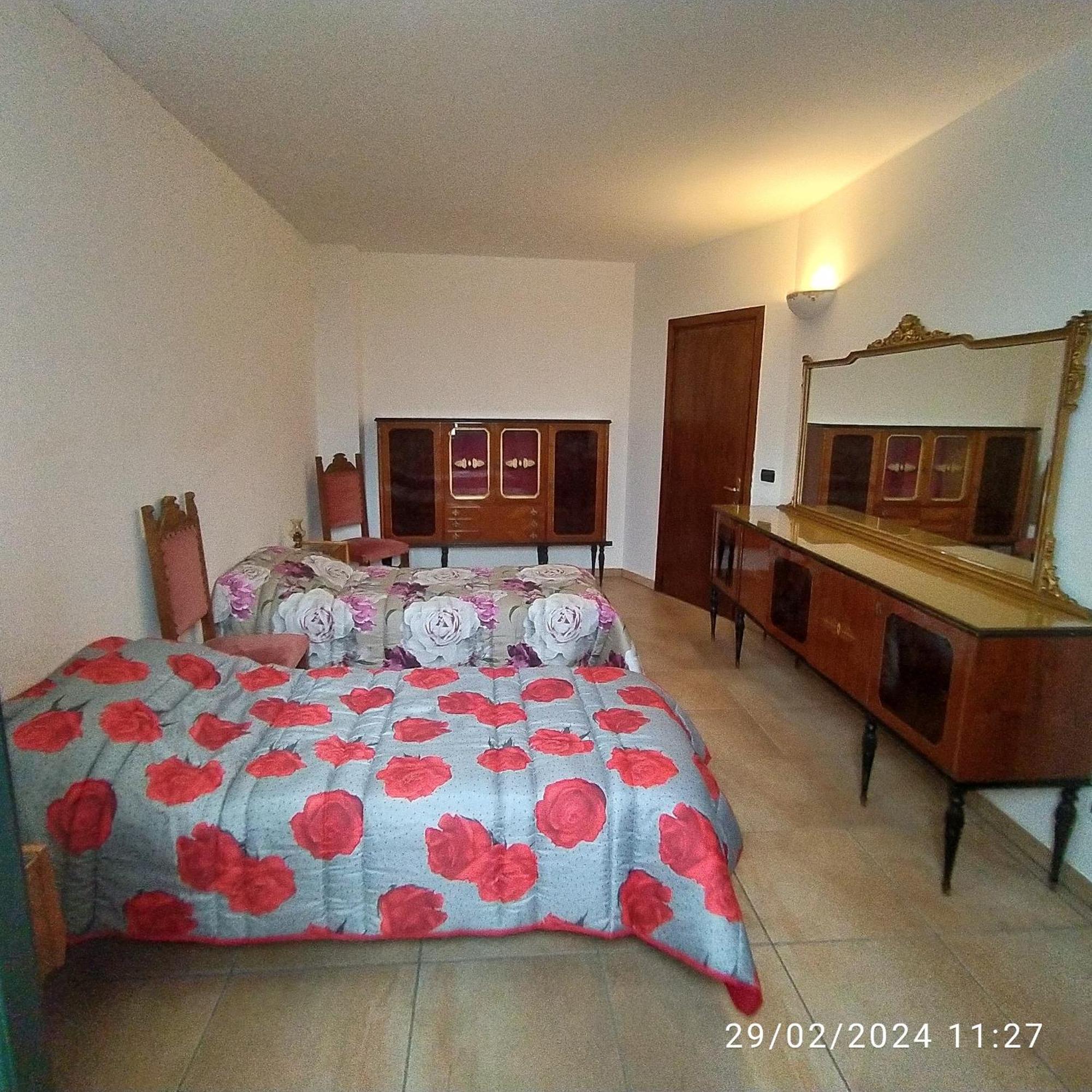 Casa Vacanza D'Arte Salentina Hotel Specchia Bagian luar foto