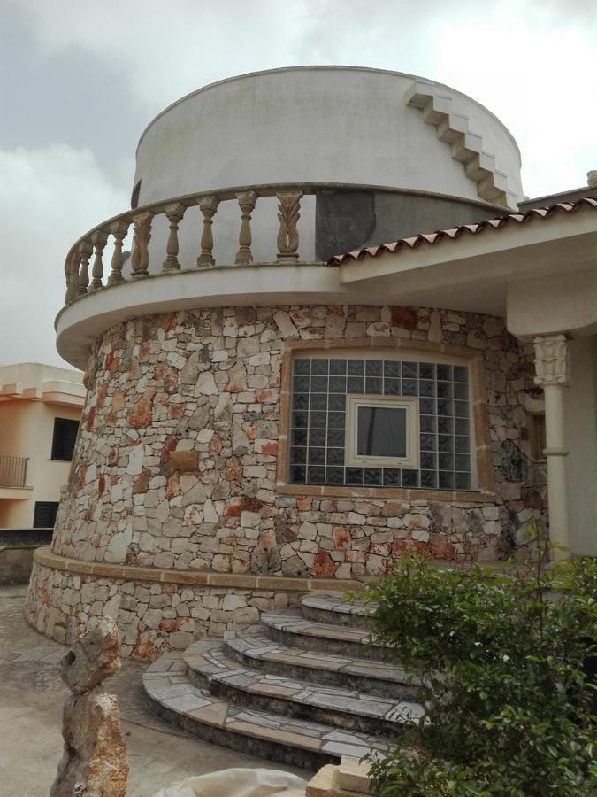 Casa Vacanza D'Arte Salentina Hotel Specchia Bagian luar foto